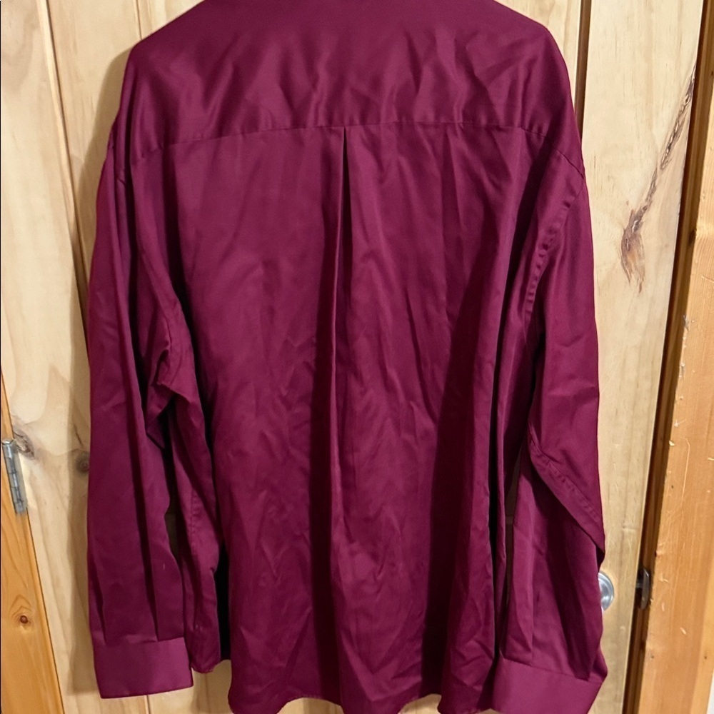 Crazy Horse Classic Maroon Dress Shirt for Men - Picture 3 of 5